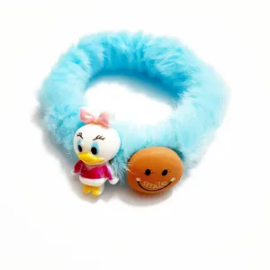 کش مو زنانه مدل خز پیکسل دار کد 024