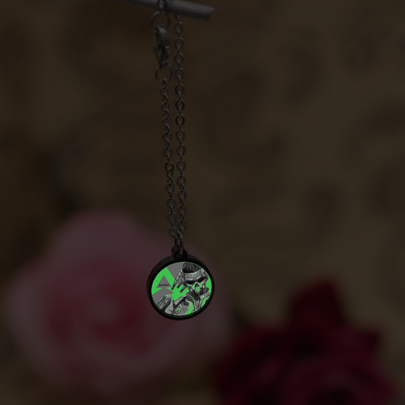 آویز ساعت زنانه ناکسیگو مدل شب تاب Apex Legends کد AW7264 آویز ساعت زنانه ناکسیگو مدل شب تاب Apex Legends کد AW7264