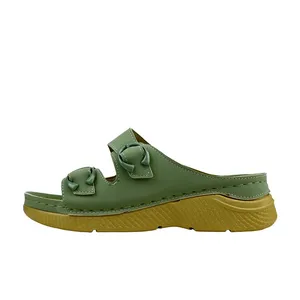 دمپایی زنانه پاتکان مدل 974 کد 06