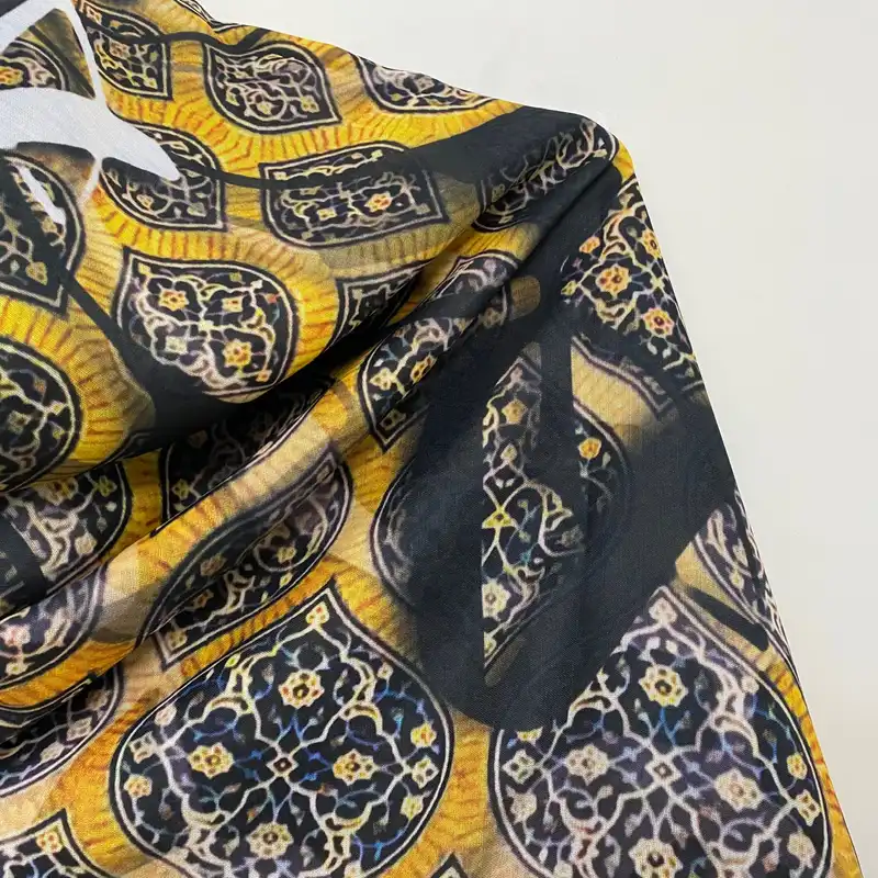 روسری زنانه مدل نخی چهارفصل کد 1597