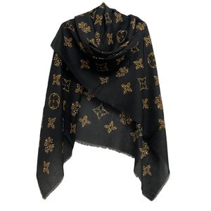 نقد و بررسی روسری زنانه مدل نخ پنبه دور ریش توسط خریداران