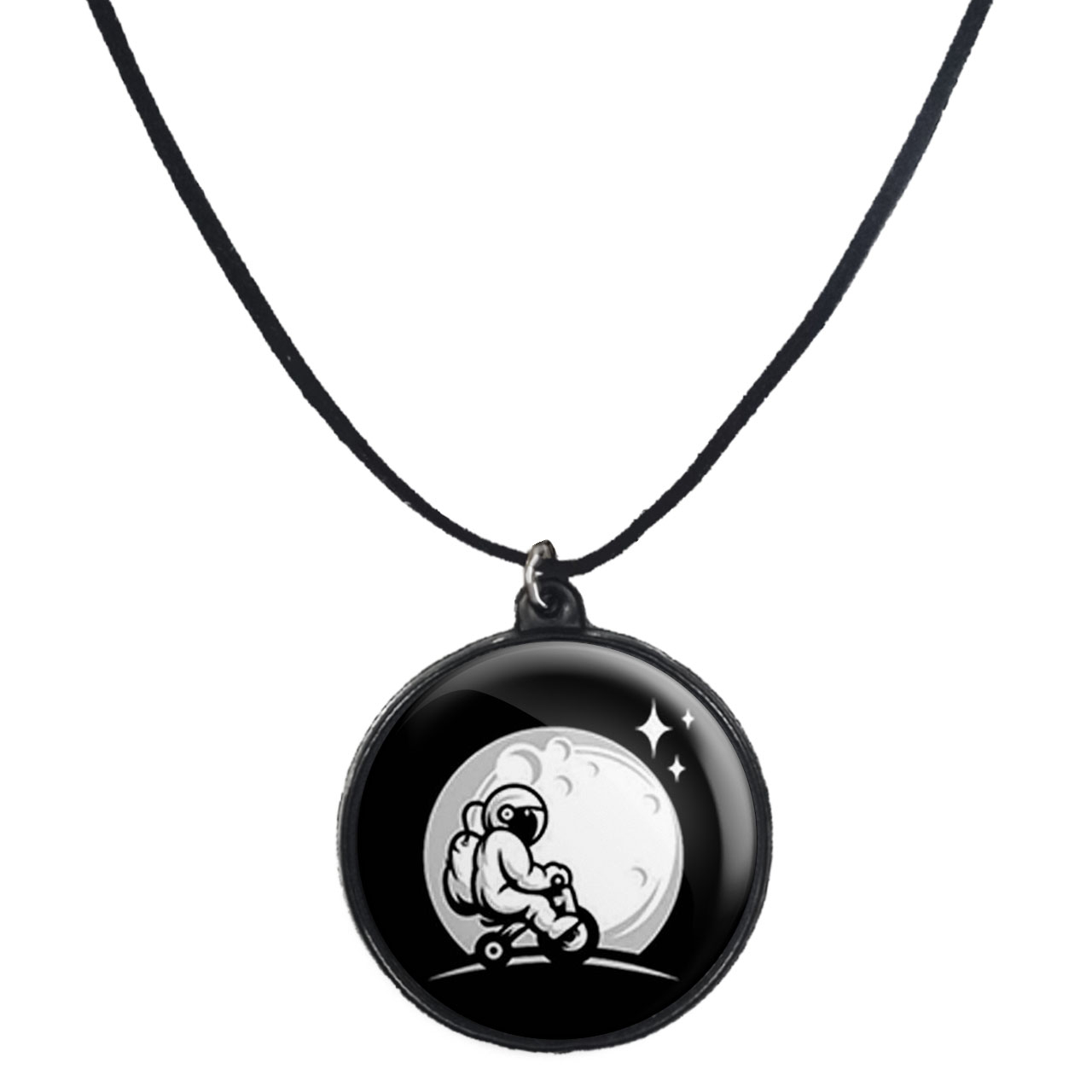 گردنبند پرمانه طرح فضانورد کد pmb.10335 مدل دو طرفه