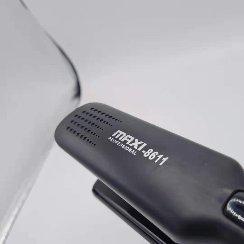 اتو مو مکسی مدل HD-8611 اتو مو مکسی مدل HD-8611