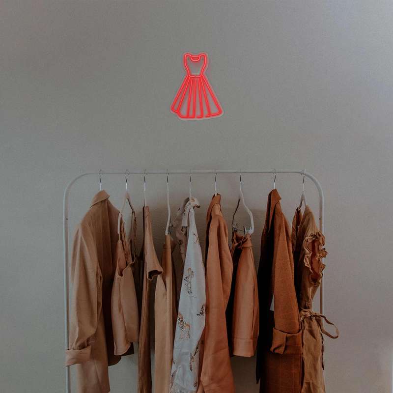 چراغ دیواری نئون دیزاین طرح Women-Clothes_RD