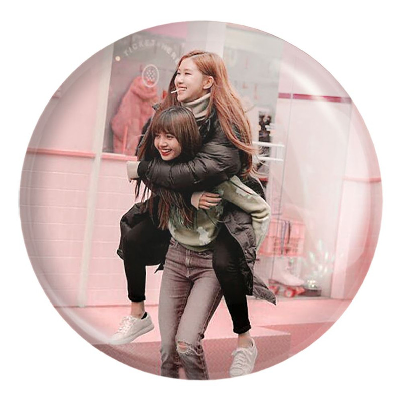 پیکسل خندالو طرح گروه بلک پینک Black Pink کد 3677 مدل بزرگ