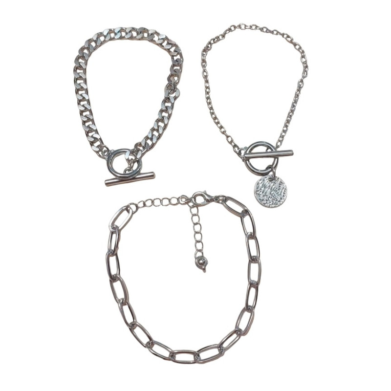 دستبند زنانه مدل زنجیری و پلاک مجموعه 3 عددی
