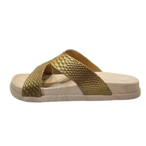 دمپایی زنانه مدل گندم کد 999 رنگ طلایی