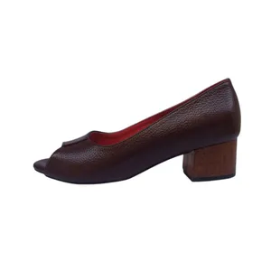 صندل زنانه مدل چرم طبیعی کد MNF 510