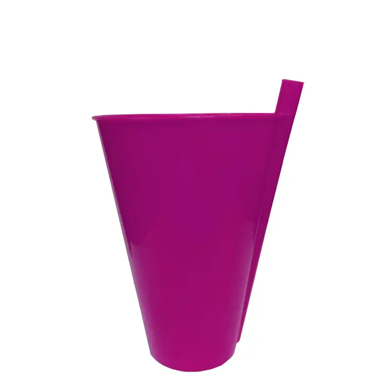 لیوان کودک مدل نی دار