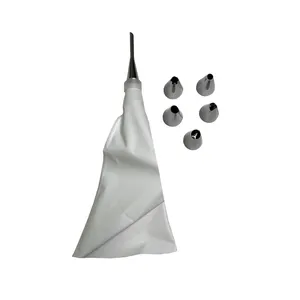 قیف خامه زن مدل FDA بسته 8 عددی