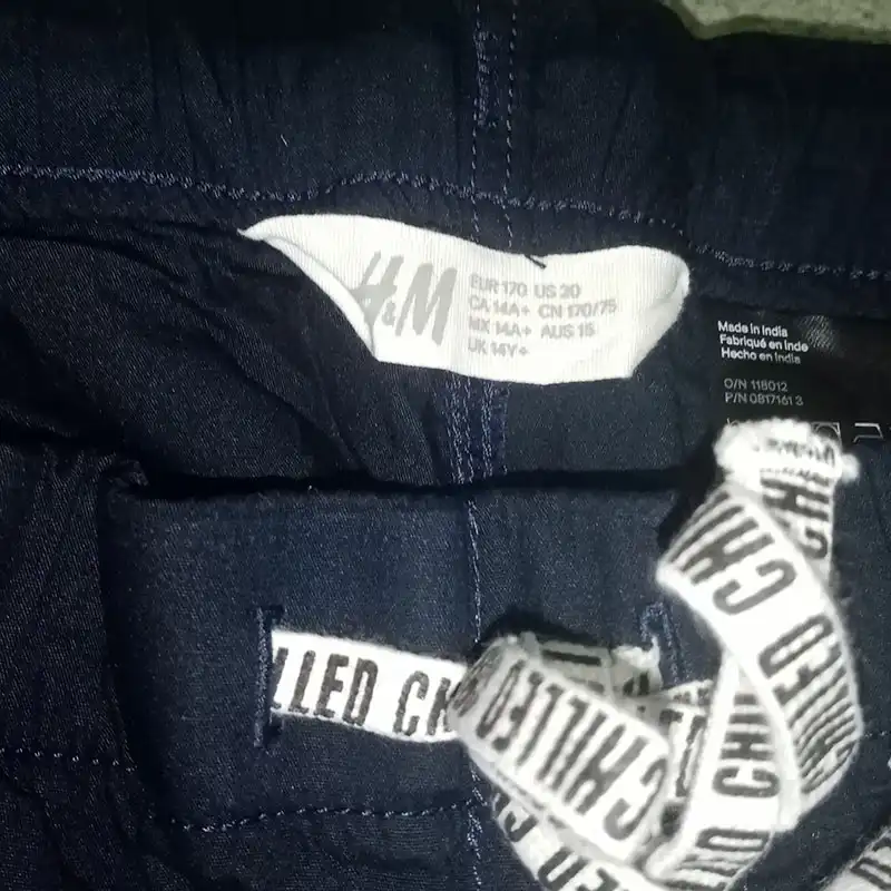 شلوارک پسرانه اچ اند ام مدل 0817161001