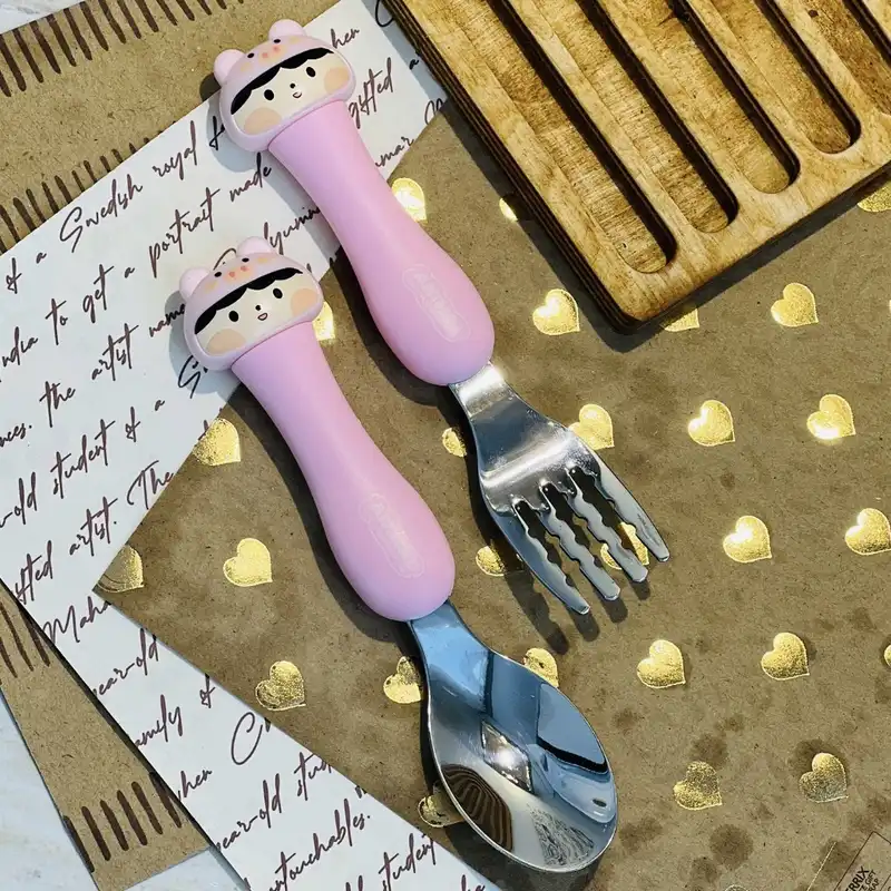 قاشق و چنگال  کودک طرح عروسک بسته 2 عددی