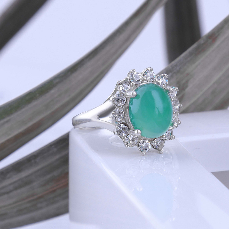 انگشتر نقره زنانه بازرگانی میلادی مدل سنگ عقیق نگین کد AW_659 انگشتر نقره زنانه بازرگانی میلادی مدل سنگ عقیق نگین کد AW_659