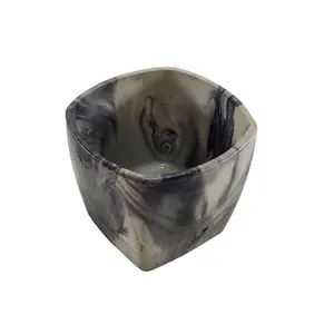 گلدان سنگی طرح استکان رگه دار کد K-535