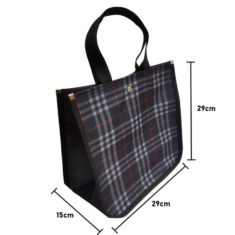 ساک دستی مدل دکمه‌ای طرح چهارخانه