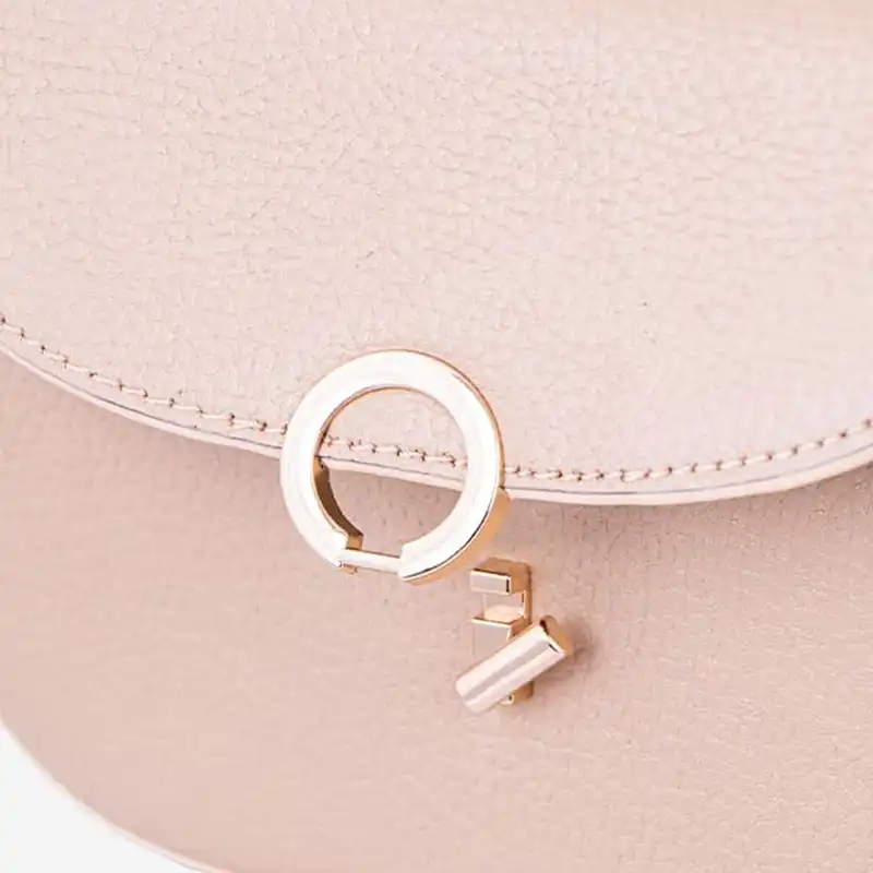 کیف رودوشی زنانه چرم آرا مدل کدC