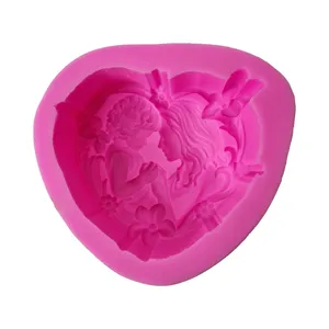 قالب شمع میتنگون مدل استند قلبی مادر و فرزند کد C08