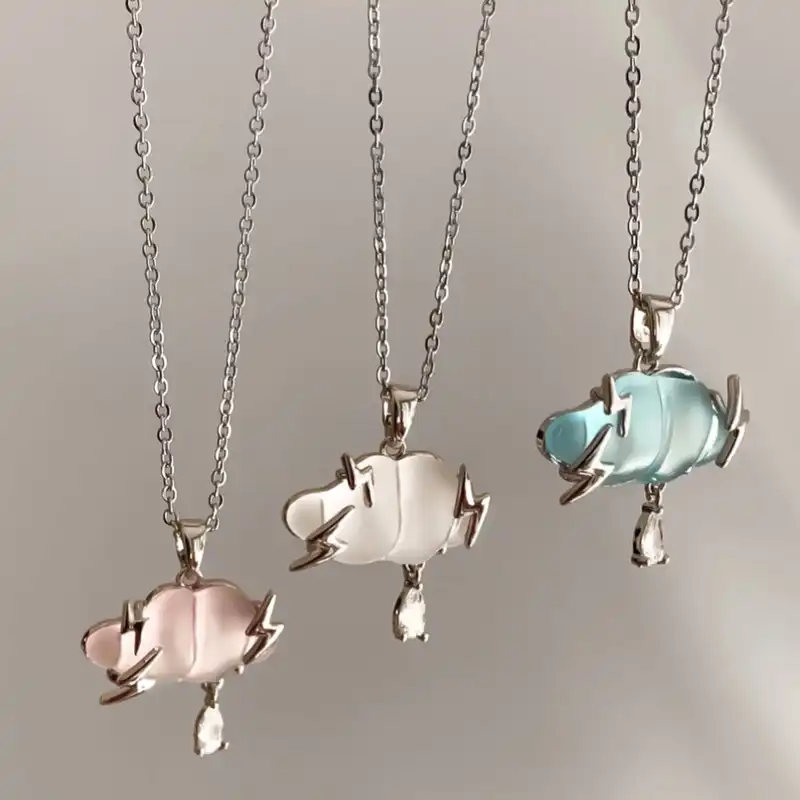 گردنبند زنانه مدل ابر و رعد و برق