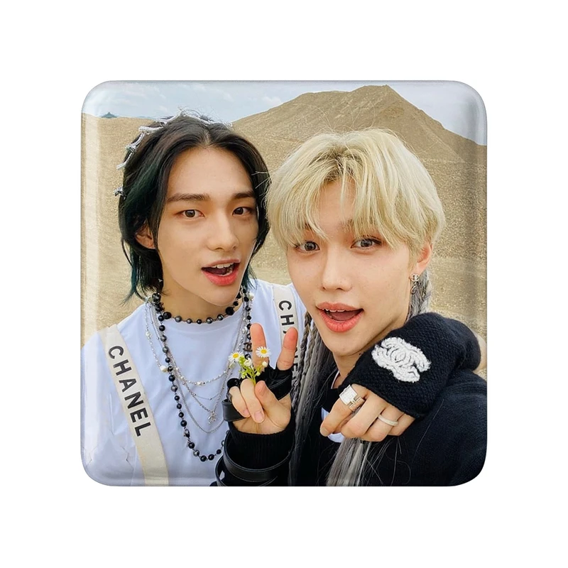 مگنت خندالو طرح فلیکس و هیونجین گروه استری کیدز Stary Kids کد 16934