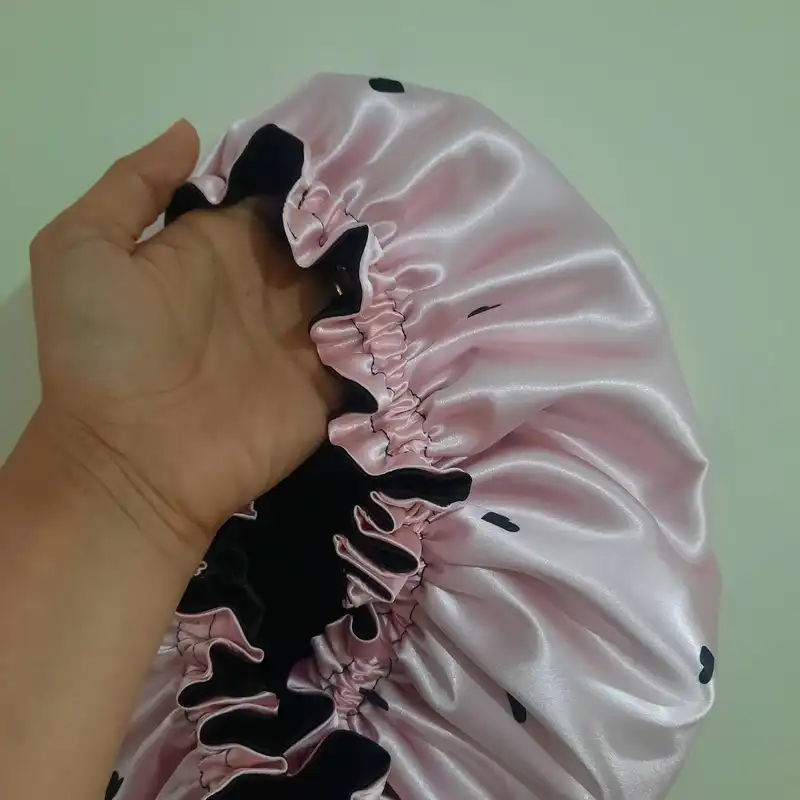 کلاه زنانه مدل ساتن ابريشم دو رو طرح قلبي