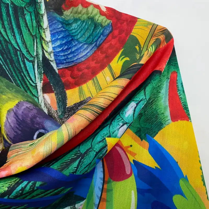 روسری زنانه مدل نخی چهارفصل قواره بزرگ کد 1283