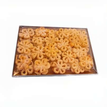 راهنمای خرید شیرینی پنجره ای خوشمزه و ارزان قیمت، به همراه آموزش نان پنجره ای خانگی بدون قالب و قالب دار، ساده و کم هزینه