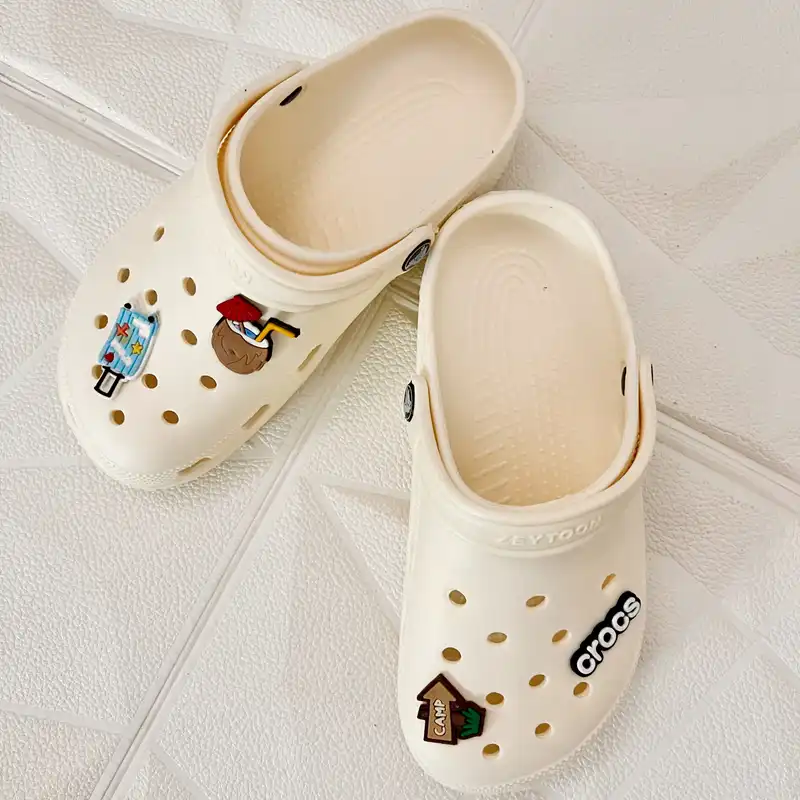 دمپایی زنانه مدل استیکری 1000001