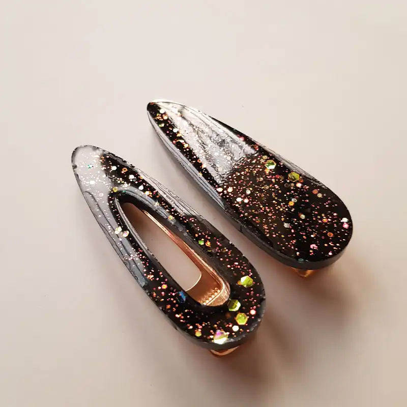 گیره مو زنانه مدل رزینی اکلیلی مجموعه 2 عددی