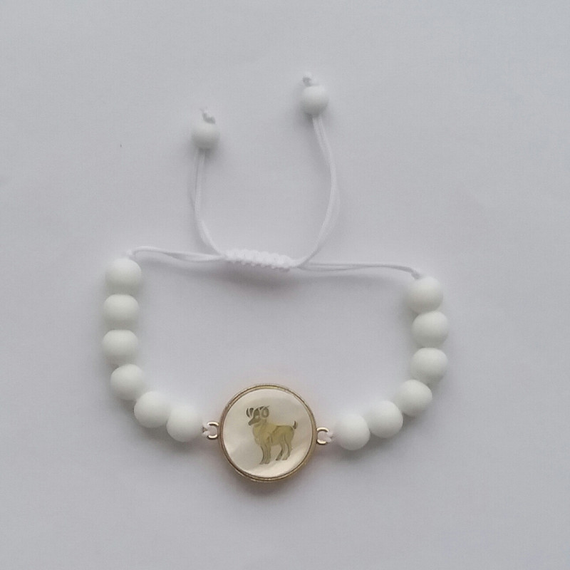 دستبند دخترانه مدل ماه فروردین E10