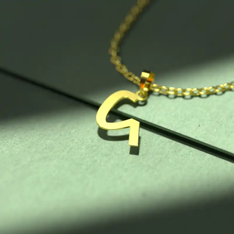 گردنبند طلا 18 عیار زنانه مدوپد مدل حرف ک کد I3-1-1421