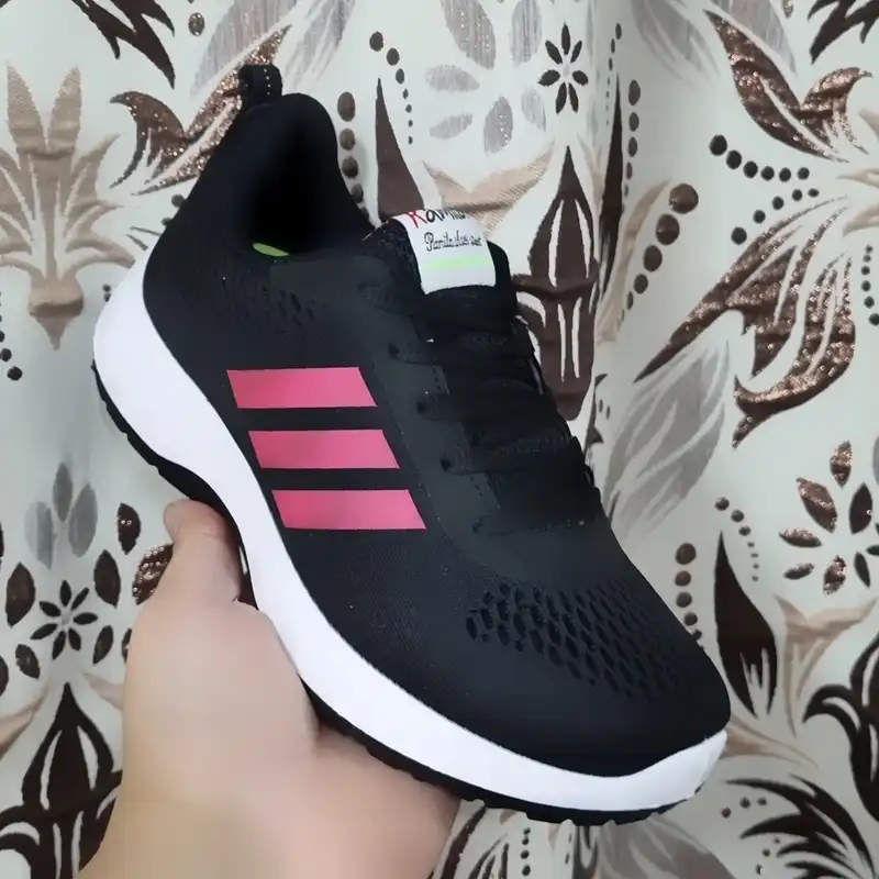 کفش پیاده روی زنانه رامیلا مدل 10