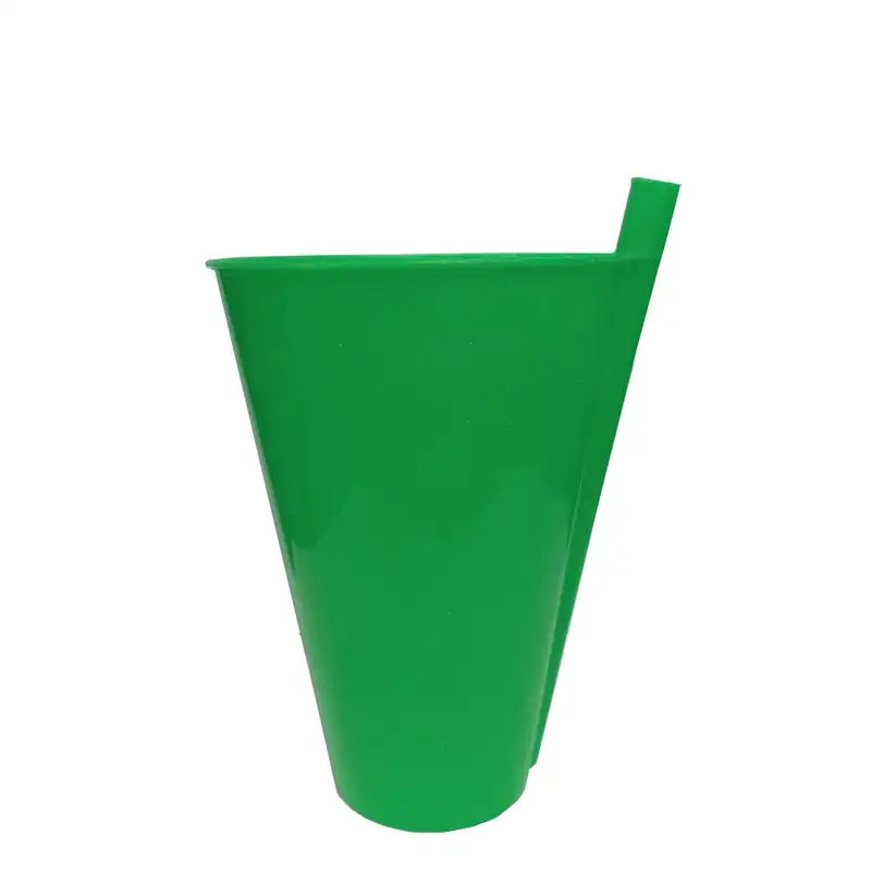 لیوان کودک مدل نی دار