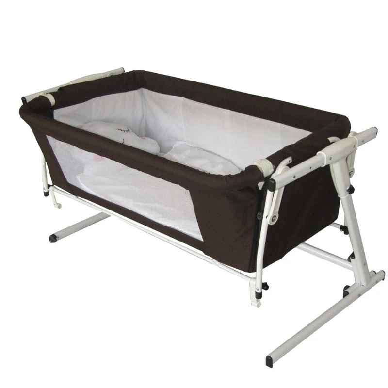 عکس شماره 4 : تخت و گهواره کنار مادر کودک طرح میترا