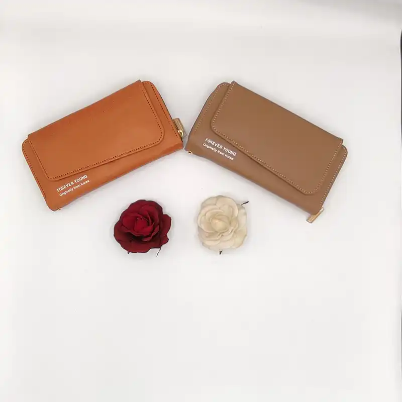 کیف پول زنانه مدل قاپاق دار کد 03