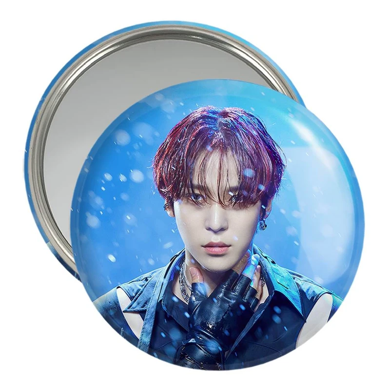 آینه جیبی خندالو مدل یونهو گروه ایتیز ATEEZ  کد 12314