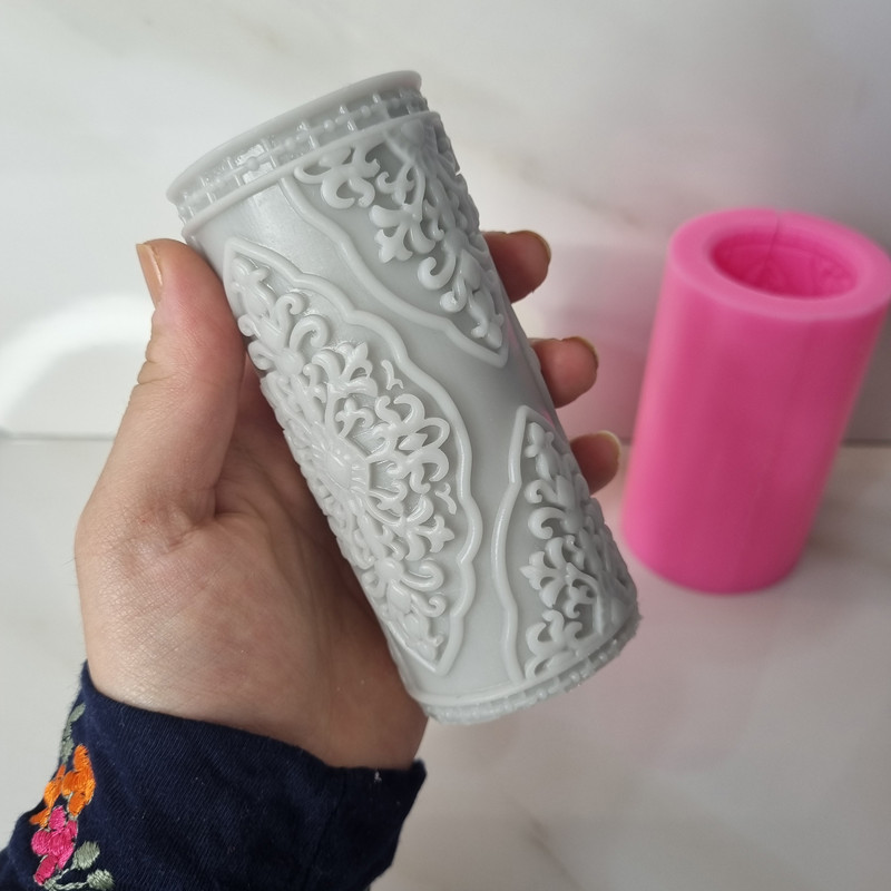 قالب شمع مدل استوانه منبت طرح اسلیمی گلدار کد C 12CM