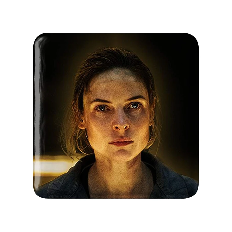 پیکسل خندالو طرح سریال سیلو Silo مدل مربعی کد 29978