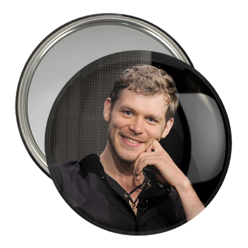 آینه جیبی خندالو مدل کلاوس مایکلسون اصیل ها The Originals  کد 20319