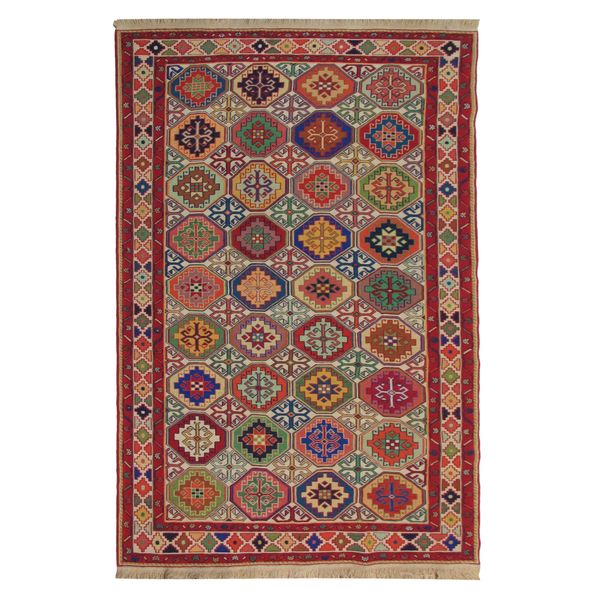 گلیم دستباف دو متری طرح سوزنی کد 649