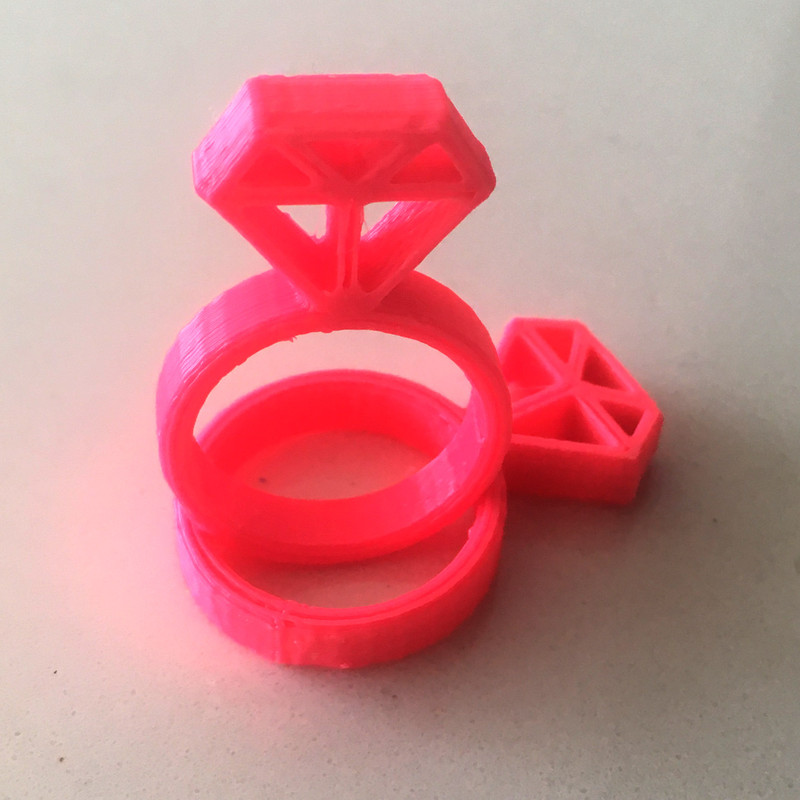 انگشتر دخترانه طرح الماس کد 3DTY01pnk انگشتر دخترانه طرح الماس کد 3DTY01pnk