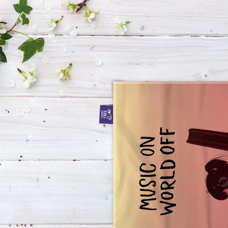 کاغذ کادو ترمه طراحان ایده مدل دختر موسیقی کد job0038