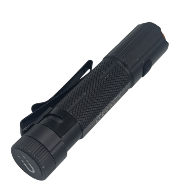 چراغ قوه دستی یئماو مدل YM-M52 رنگ نور مهتابی
