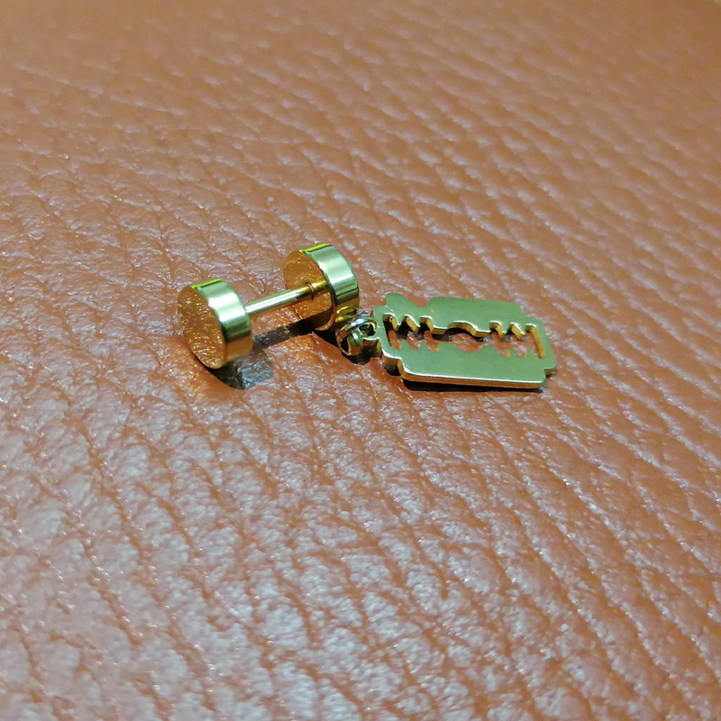 پیرسینگ گوش طرح تیغ مدل 0574