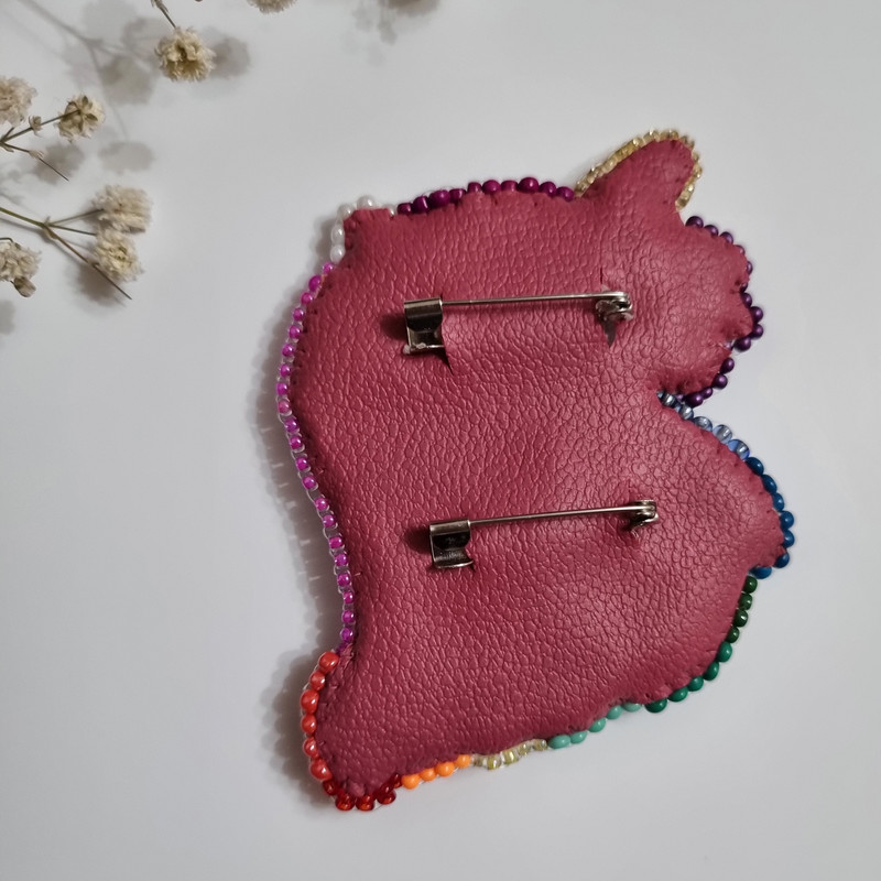 سنجاق سینه دخترانه مدل اسب تک شاخ جواهردوزی کد GOL800