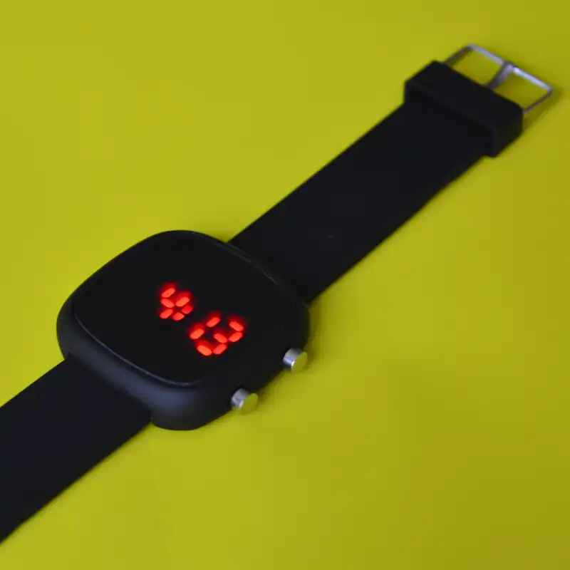 ساعت مچی دیجیتال مدل k67