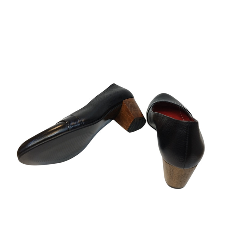 کفش زنانه مدل PZM 415 CHR چرم طبیعی رنگ مشکی