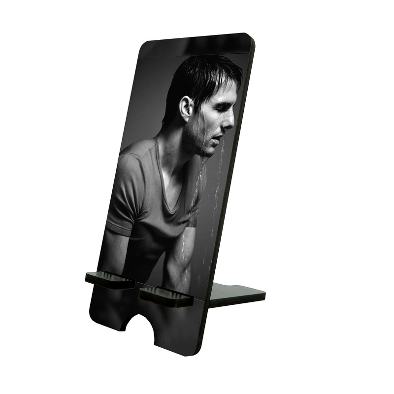 پایه نگهدارنده گوشی موبایل و تبلت طرح تام کروز کد 2695468
