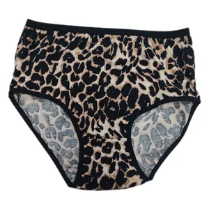 شورت زنانه مدل N2