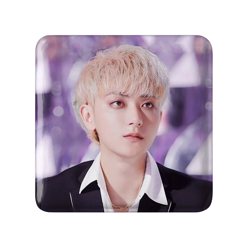 مگنت خندالو مدل تائو گروه اکسو EXO کد 13547