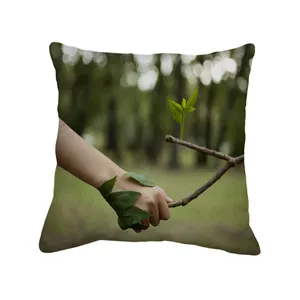 کاور کوسن طرح دست کد 5033